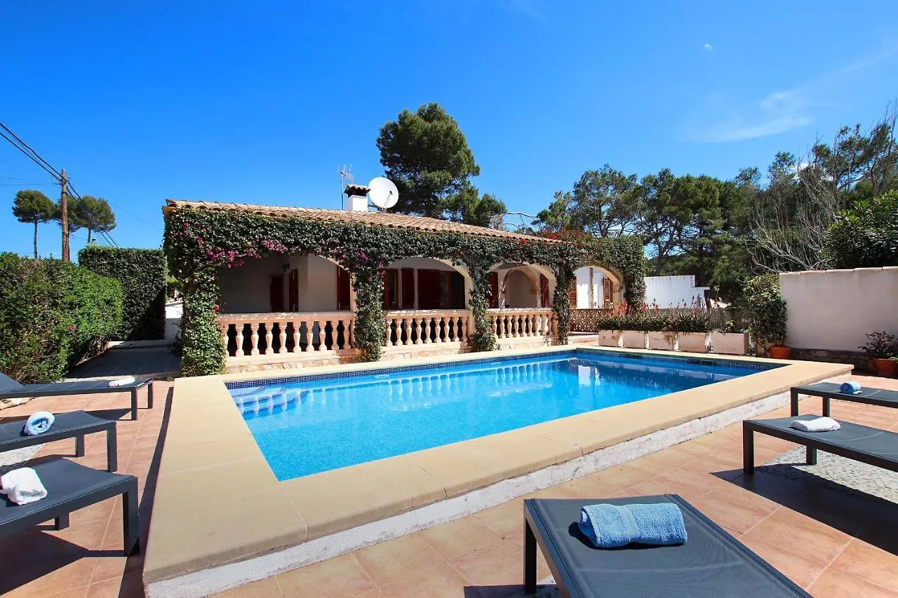فيلا Odile Cala de Sant Vicenc فيلة